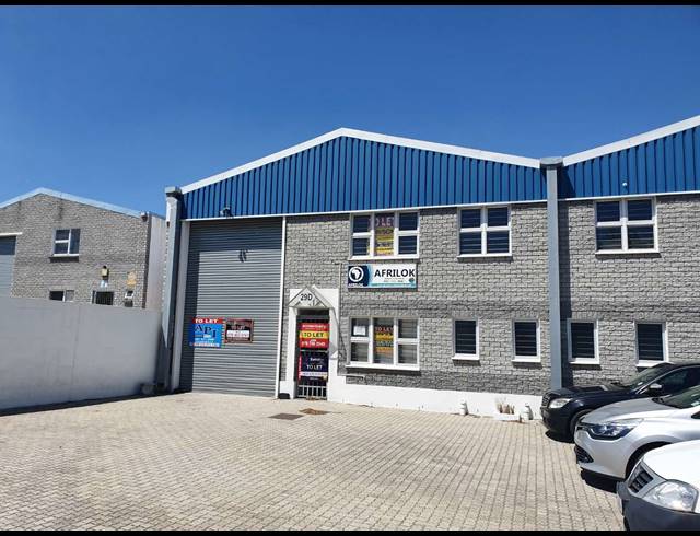 277M² FACTORY RENTED IN SAXENBURG PARK 1